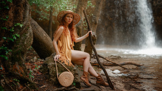 Woman hat sitting waterfall arts - a woman in a hat free wallpaper
