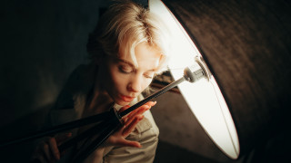 Woman scissors light portrait studio - anka zhuravleva free wallpaper