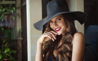 Woman hat smiling portrait fashion - her chin free wallpaper for desktop