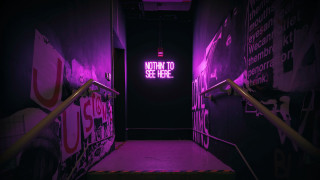 Purple light stairwell down sign - purple free wallpaper
