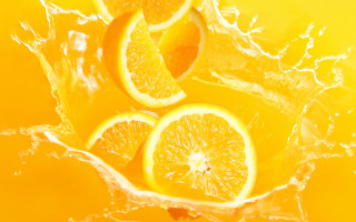 Orange water splashing group yellow - the water together free wallpaper