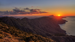 Sunset mountain water hills crepuscular - a few hill free wallpaper