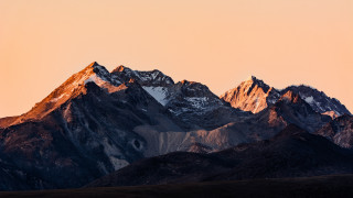 Mountain range pink sky plane 5 - a mountain range free wallpaper