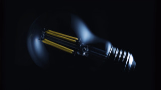 Light bulb yellow wires photorealism - octane renderer free wallpaper