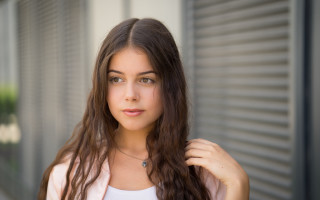 Eszter mattioni portrait shutters jacket - free portrait wallpaper