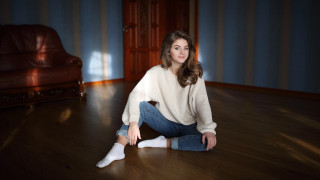 Elina karimova sitting room minimalist - the floor in a room free wallpaper