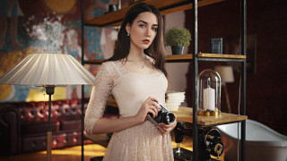 Woman camera room lamp beach - a lamp free wallpaper
