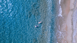 Surfboard ocean beach wave night - the shore free wallpaper