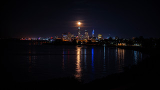 City skyline night full moon 5 - full free wallpaper