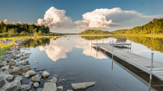 Lake dock bench cloudy sky - a few boat free wallpaper