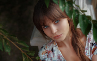 Woman long hair blue eyes 36 - blue eye free wallpaper