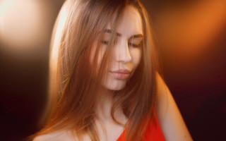 Woman longhair lookingdown cellphone hands - her cell phone free wallpaper