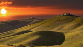 Sunset grassy hill house red - beautiful landscape free wallpaper