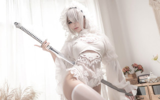 White dress woman knife cosplay - cosplay free wallpaper
