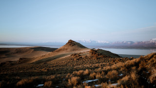 Mountain lake snowcapped horizon nature - the distance in the distance free wallpaper