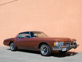 Brown car tan wall black - a brown car free wallpaper