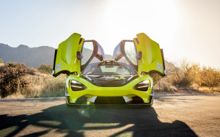 Yellow sports car open doors 7 - its door free wallpaper
