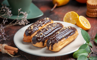 Pastries chocolate icing nuts coffee - didier mouron free wallpaper