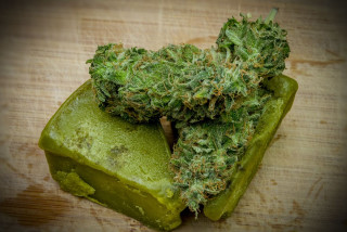 Green substance on green food - a wooden surface free wallpaper