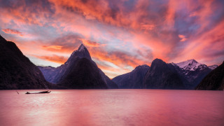 Lake mountains sunset boat pink - rich moody colour free wallpaper
