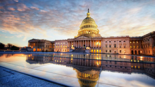 Building dome reflecting pool dusk - a sky free wallpaper