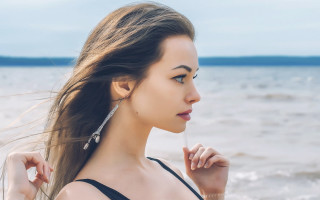 Woman beach long hair wind - the wind free wallpaper
