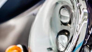Car wheel brake lights macro - face free wallpaper for desktop