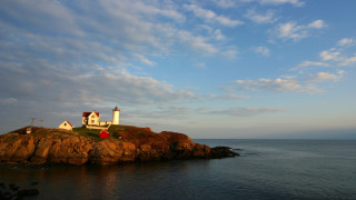 Island house lighthouse ocean clouds - lighthouse free wallpaper
