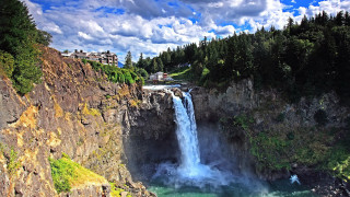 Waterfall man swimming forest houses - twin peak free wallpaper