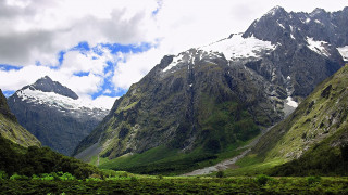 Mountain range river snow capped 10 - a river free wallpaper