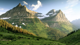 Mountain range trees snow capped - a mountain range free wallpaper