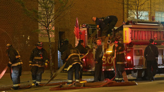 Firefighters fire truck night ladder - a fire truck free wallpaper