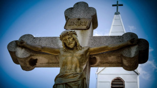 Jesus cross church steeple blue - radiant free wallpaper