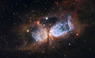 Large star cluster blue red - a large star cluster in the sky free wallpaper