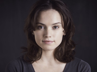 Woman black shirt smiling camera - anne ryan free wallpaper
