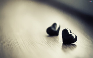 Two hearts table blurry background - a blurry background and a blurry background free wallpaper