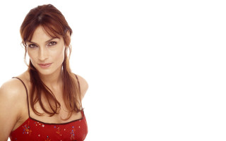 Woman red top ponytail smile - de stijl free wallpaper