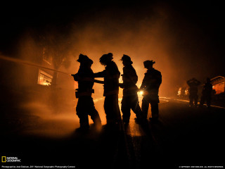 Fire hydrant silhouette sunset city - ashcan school free wallpaper
