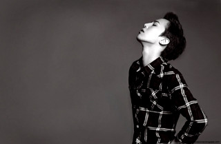 Woman plaid shirt sky black - a plaid shirt free wallpaper