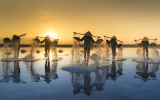 People paddles lake puddle art - an impressionist painting free wallpaper