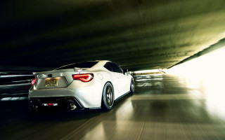 White sports car tunnel night 4 - the dark night time free wallpaper