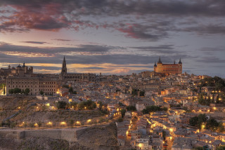 City castle night lights magic - free architecture wallpaper