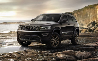 Jeep rocky beach ocean cliff 2 - a jeep free wallpaper