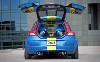 Blue car yellow blue stripe - a blue car free wallpaper