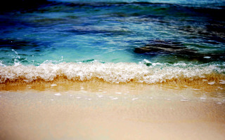Wave beach sky ocean sand - a white sand beach free wallpaper