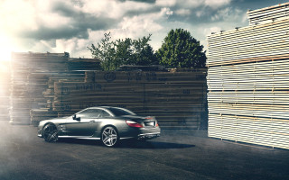 Car wooden wall cloudy sky - assemblage free wallpaper