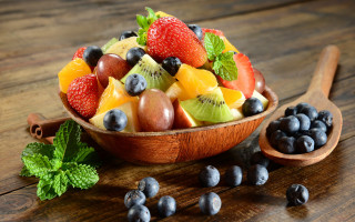Bowl fruit wooden table blueberries - blueberry free wallpaper