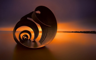 Sculpture water sunset spiral landart - the middle of a body free wallpaper