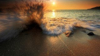 Wave sunset beach fireworks reflection - impressionist free wallpaper