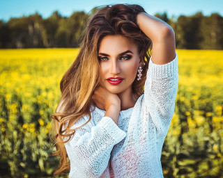 Woman long hair red lipstick 11 - a field of flowers free wallpaper